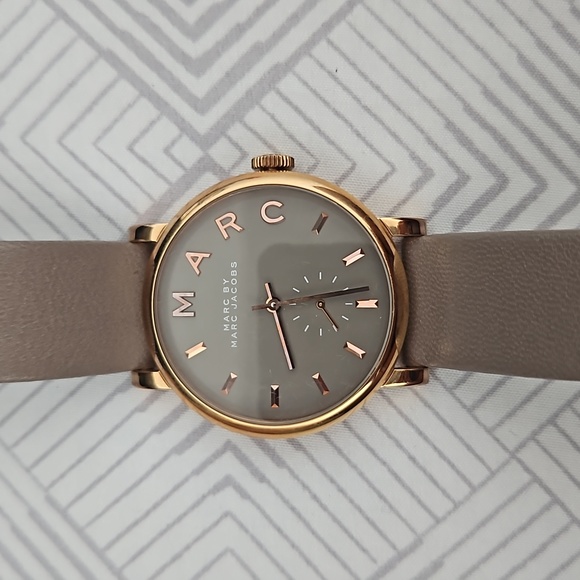 Marc Jacobs watch - Picture 3 of 6